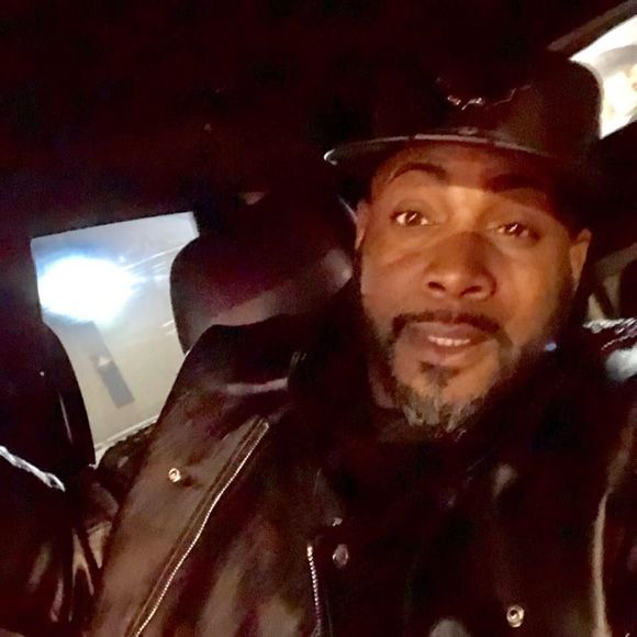 Meet your Posher, Jonathan - Picture 1 of 1